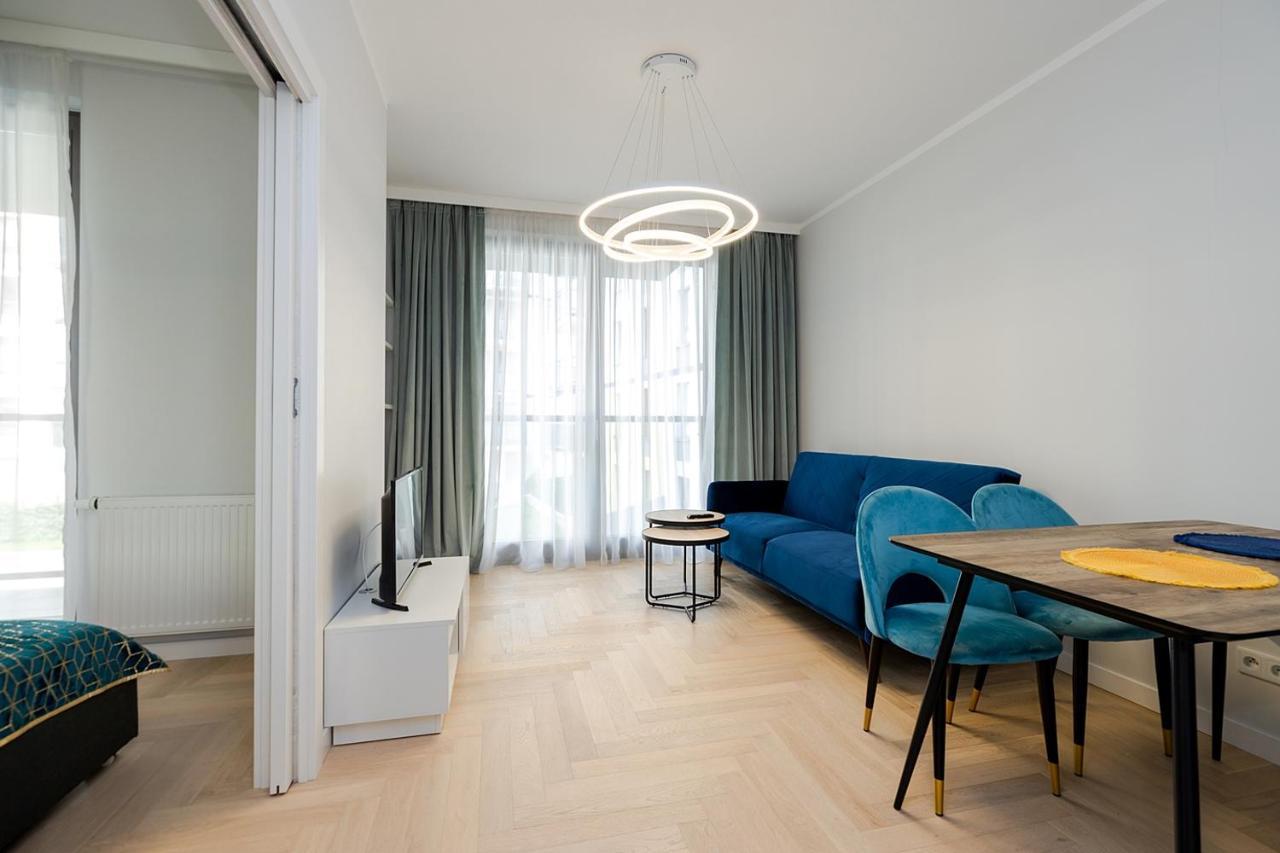 Wola Luxe Apartment Varsóvia Exterior foto